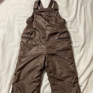 Old navy snow bib